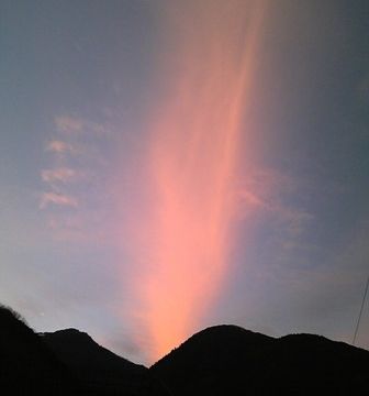 兜山と夕焼け