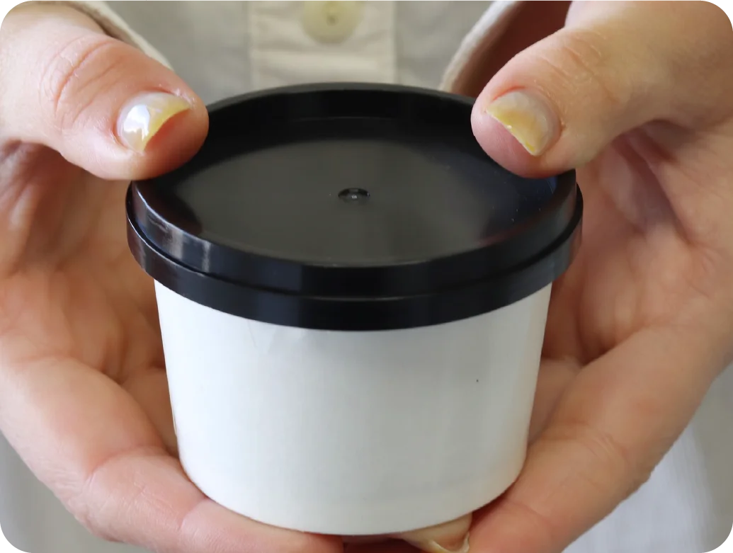 大沢農園 フルーツ・ジェラート自動販売機 セルフルカフェのジェラート